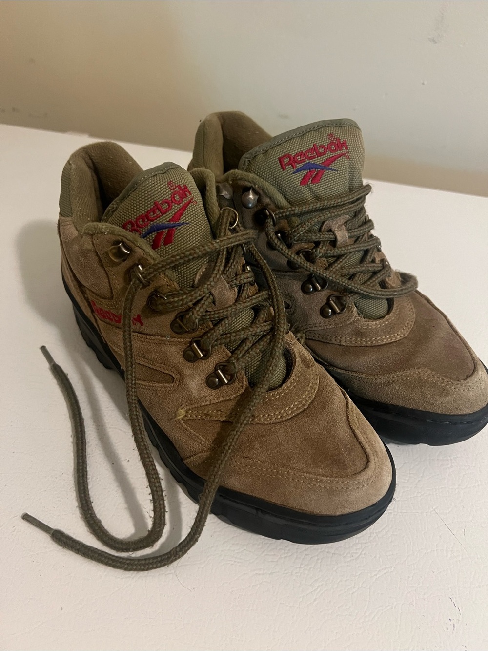 Vintage Retro 80’s Reebok Brown Olive Suede Hiking Boots Women 8 Men 6